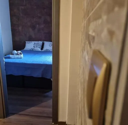 όμορφο στο κέντρο της πόλης 公寓 塞雷